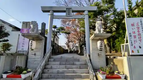 乃木神社の鳥居