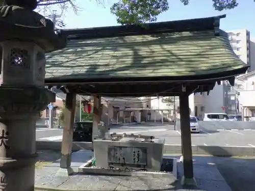 白山神社の手水舎