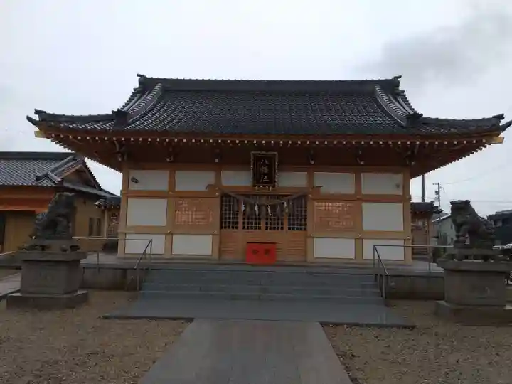 南明治八幡社の本殿・本堂