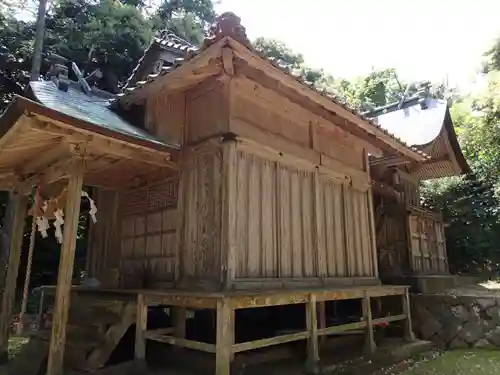 幡井神社の本殿