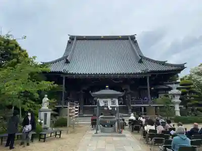 妙福寺の{uncategorized: "未分類", other: "その他", undefined: "問題あり", building: "その他建物", grave: "お墓", sacred_gate: "鳥居", guardian: "狛犬", statue: "像", buddha: "仏像", history: "歴史", nature: "自然", garden: "庭園", animal: "動物", pagoda: "塔", temizu: "手水舎", mountain_gate: "山門・神門", sanctuary: "本殿・本堂", subordinate: "末社・摂社", art: "芸術", scenery: "景色", jizo: "地蔵", ema: "絵馬", goshuin: "御朱印", omikuji: "おみくじ", items: "授与品その他", amulet: "お守り", goshuincho: "御朱印帳", eats: "食事", festival: "お祭り", votive_dance: "神楽", shichigosan: "七五三参", wedding: "結婚式", experience: "体験その他", initially: "初詣", around: "周辺", anti_infection: "感染症対策"}