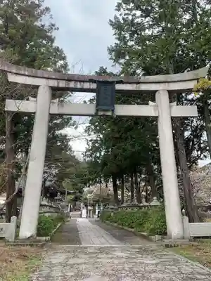 三尾神社(滋賀県)
