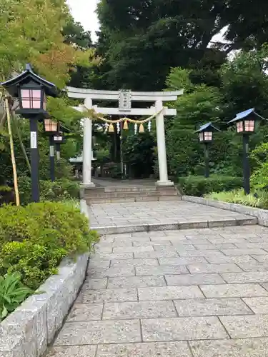 星川杉山神社の鳥居