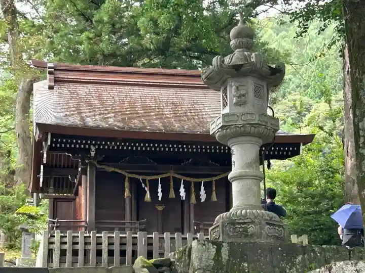 諏訪大社上社前宮(長野県)