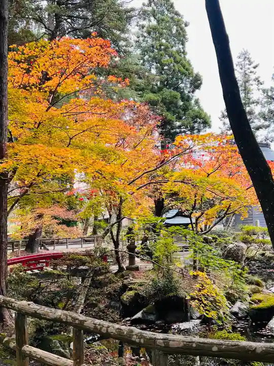 横山不動尊の庭園