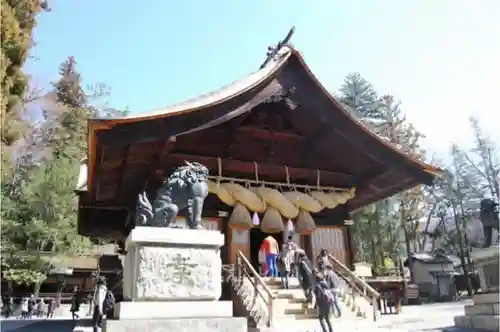 諏訪大社下社秋宮の本殿・本堂