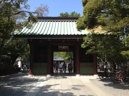 高徳院の山門・神門