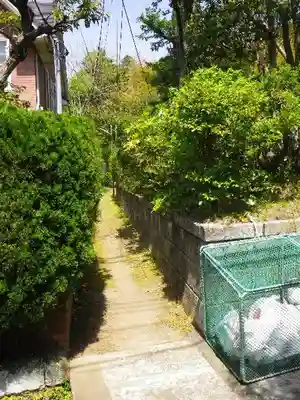 泉谷稲荷神社（鎮守稲荷大明神）(神奈川県)