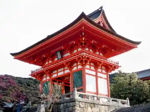 清水寺の山門