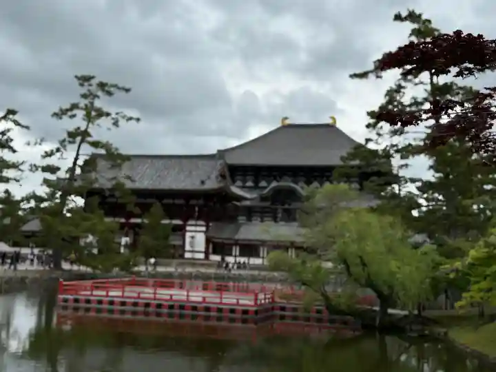東大寺の{uncategorized: "未分類", other: "その他", undefined: "問題あり", building: "その他建物", grave: "お墓", sacred_gate: "鳥居", guardian: "狛犬", statue: "像", buddha: "仏像", history: "歴史", nature: "自然", garden: "庭園", animal: "動物", pagoda: "塔", temizu: "手水舎", mountain_gate: "山門・神門", sanctuary: "本殿・本堂", subordinate: "末社・摂社", art: "芸術", scenery: "景色", jizo: "地蔵", ema: "絵馬", goshuin: "御朱印", omikuji: "おみくじ", items: "授与品その他", amulet: "お守り", goshuincho: "御朱印帳", eats: "食事", festival: "お祭り", votive_dance: "神楽", shichigosan: "七五三参", wedding: "結婚式", experience: "体験その他", initially: "初詣", around: "周辺", anti_infection: "感染症対策"}