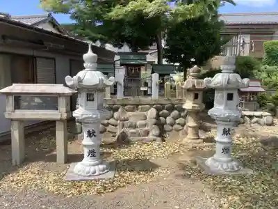 岩野八幡社の末社・摂社