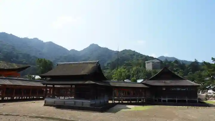 厳島神社(広島県)