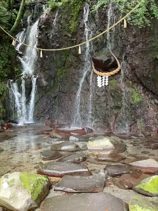 玉簾神社(神奈川県)
