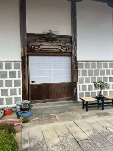 瓦屋寺(滋賀県)