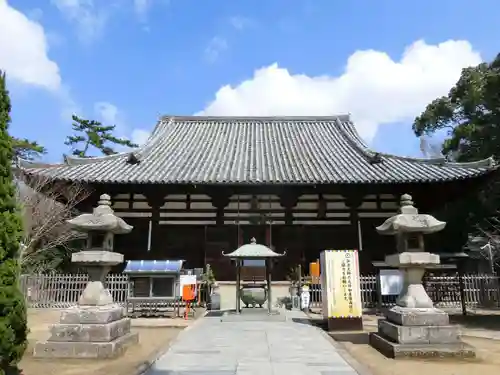 讃岐國分寺の本殿・本堂