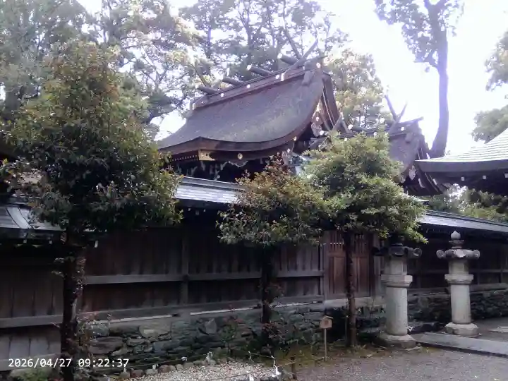 伊太祁曽神社の{uncategorized: "未分類", other: "その他", undefined: "問題あり", building: "その他建物", grave: "お墓", sacred_gate: "鳥居", guardian: "狛犬", statue: "像", buddha: "仏像", history: "歴史", nature: "自然", garden: "庭園", animal: "動物", pagoda: "塔", temizu: "手水舎", mountain_gate: "山門・神門", sanctuary: "本殿・本堂", subordinate: "末社・摂社", art: "芸術", scenery: "景色", jizo: "地蔵", ema: "絵馬", goshuin: "御朱印", omikuji: "おみくじ", items: "授与品その他", amulet: "お守り", goshuincho: "御朱印帳", eats: "食事", festival: "お祭り", votive_dance: "神楽", shichigosan: "七五三参", wedding: "結婚式", experience: "体験その他", initially: "初詣", around: "周辺", anti_infection: "感染症対策"}