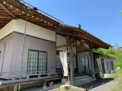 三妙寺の本殿・本堂