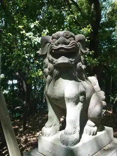 尾張大國霊神社（国府宮）の狛犬