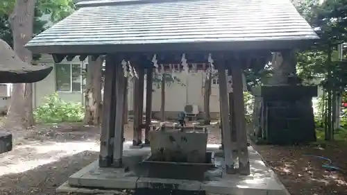 札幌諏訪神社の手水舎