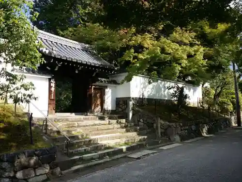 明暗寺の山門・神門