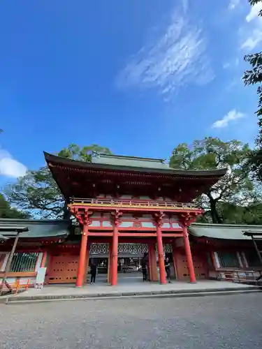 武蔵一宮氷川神社の山門・神門