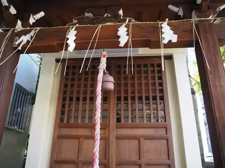 榊神社の本殿・本堂
