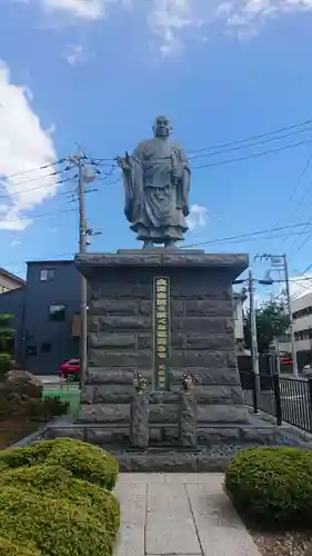 法華経寺の像