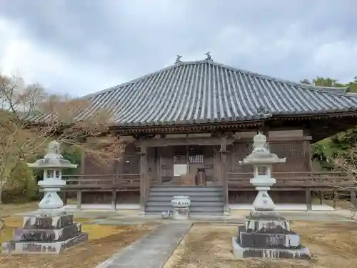 法光寺の本殿・本堂