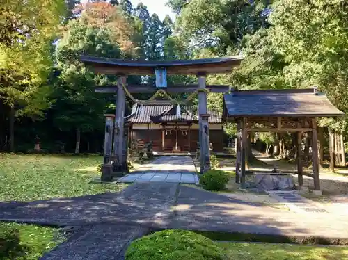 諸杉神社の鳥居