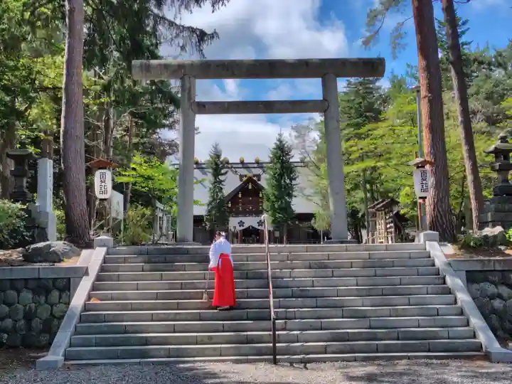 上川神社の鳥居