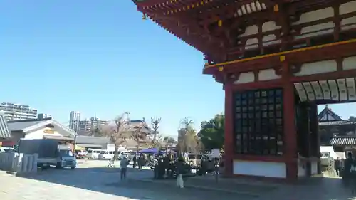 四天王寺の山門・神門