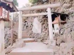 品川神社の鳥居