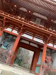 室生寺の山門