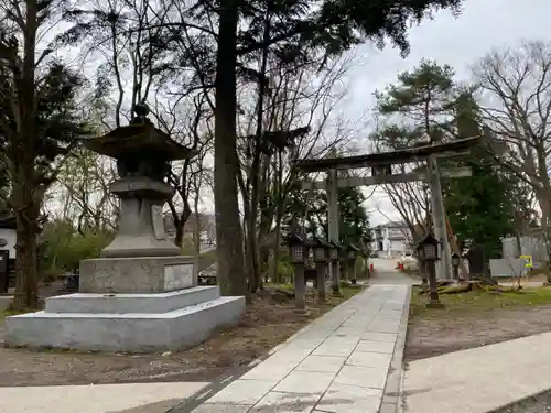 蠶養國神社の鳥居