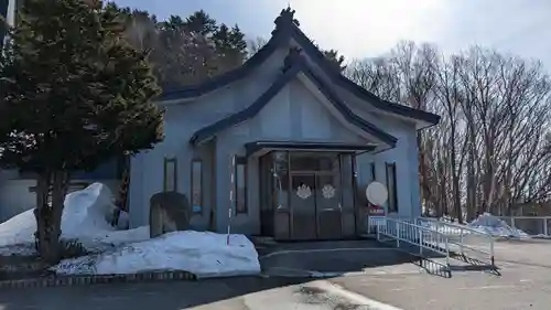 清輪寺の本殿・本堂