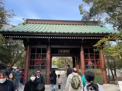 高徳院の山門・神門