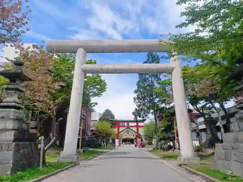 善知鳥神社の鳥居