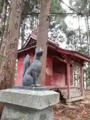 赤沼稲荷神社の狛犬