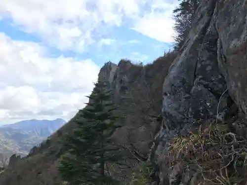 石鎚神社頂上社の景色