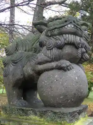東裏神社の狛犬