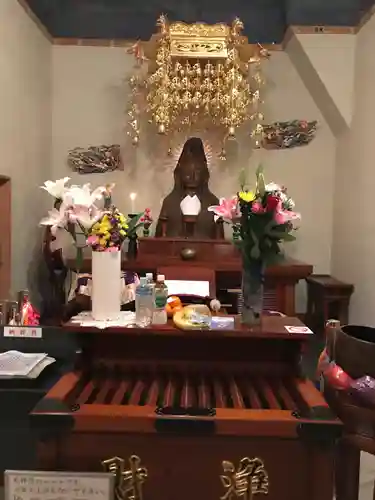 大船観音寺の本殿・本堂