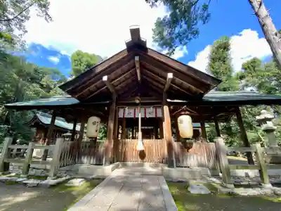 木嶋坐天照御魂神社の本殿・本堂