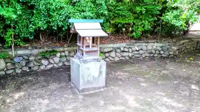 八劔社の末社・摂社