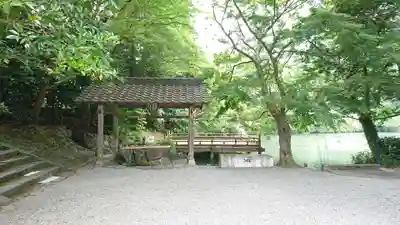 高鴨神社の手水舎