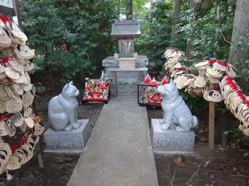 座間神社の末社・摂社