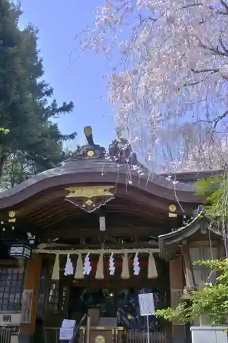 子安神社の本殿・本堂
