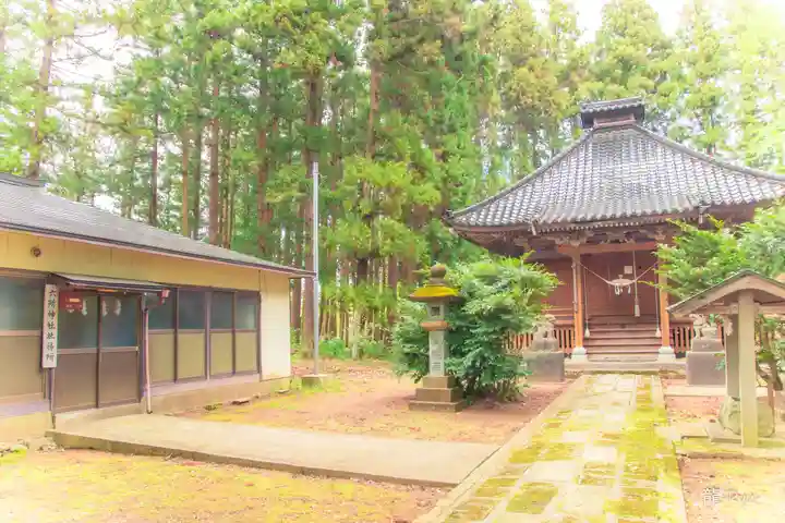 六所神社(山形県)