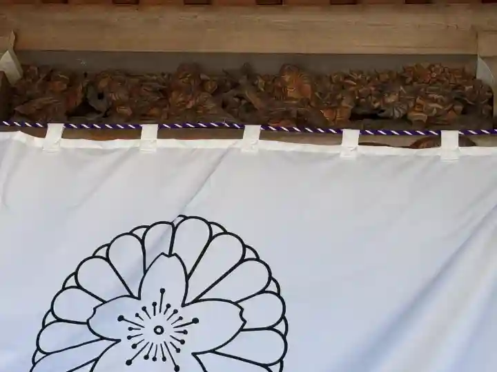 岐阜護國神社の{uncategorized: "未分類", other: "その他", undefined: "問題あり", building: "その他建物", grave: "お墓", sacred_gate: "鳥居", guardian: "狛犬", statue: "像", buddha: "仏像", history: "歴史", nature: "自然", garden: "庭園", animal: "動物", pagoda: "塔", temizu: "手水舎", mountain_gate: "山門・神門", sanctuary: "本殿・本堂", subordinate: "末社・摂社", art: "芸術", scenery: "景色", jizo: "地蔵", ema: "絵馬", goshuin: "御朱印", omikuji: "おみくじ", items: "授与品その他", amulet: "お守り", goshuincho: "御朱印帳", eats: "食事", festival: "お祭り", votive_dance: "神楽", shichigosan: "七五三参", wedding: "結婚式", experience: "体験その他", initially: "初詣", around: "周辺", anti_infection: "感染症対策"}