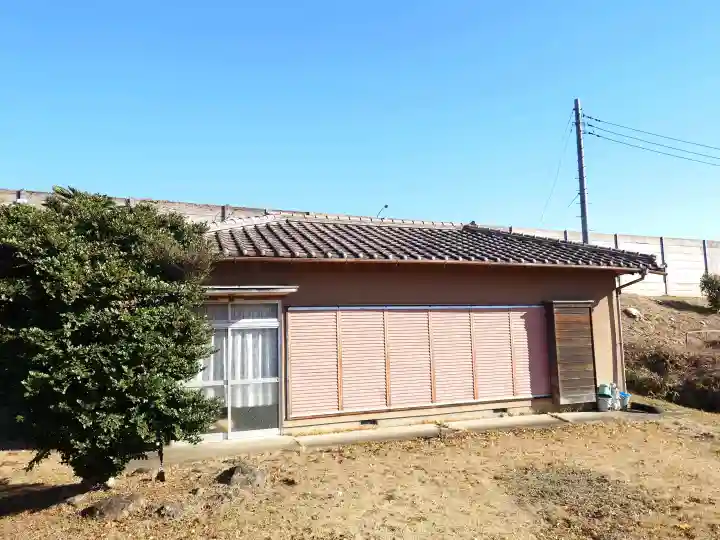 阿和須神社の{uncategorized: "未分類", other: "その他", undefined: "問題あり", building: "その他建物", grave: "お墓", sacred_gate: "鳥居", guardian: "狛犬", statue: "像", buddha: "仏像", history: "歴史", nature: "自然", garden: "庭園", animal: "動物", pagoda: "塔", temizu: "手水舎", mountain_gate: "山門・神門", sanctuary: "本殿・本堂", subordinate: "末社・摂社", art: "芸術", scenery: "景色", jizo: "地蔵", ema: "絵馬", goshuin: "御朱印", omikuji: "おみくじ", items: "授与品その他", amulet: "お守り", goshuincho: "御朱印帳", eats: "食事", festival: "お祭り", votive_dance: "神楽", shichigosan: "七五三参", wedding: "結婚式", experience: "体験その他", initially: "初詣", around: "周辺", anti_infection: "感染症対策"}