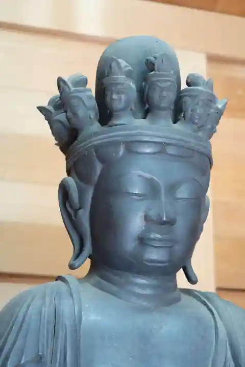 蓮長寺の仏像